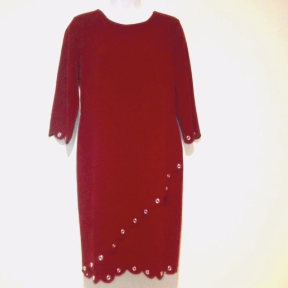 Spense Bergundy Scalloped Midi Dress
